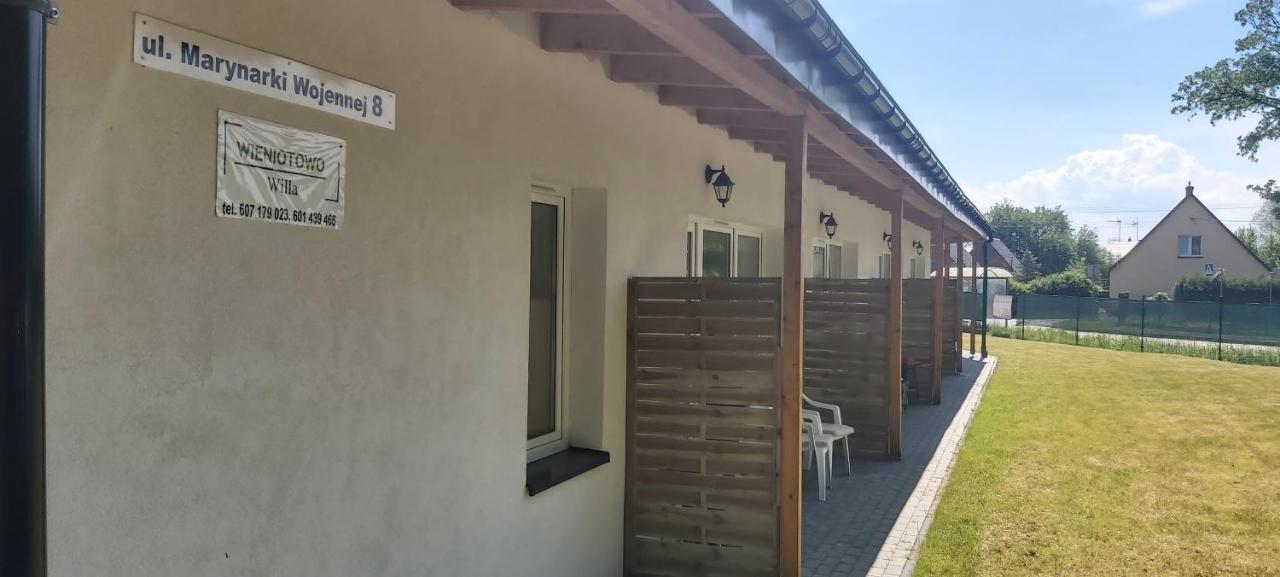Willa Wieniotowo Apartamenty Przy Lesie I Plazy Ap Am Wald Und Strand Ustronie Morskie Exterior foto